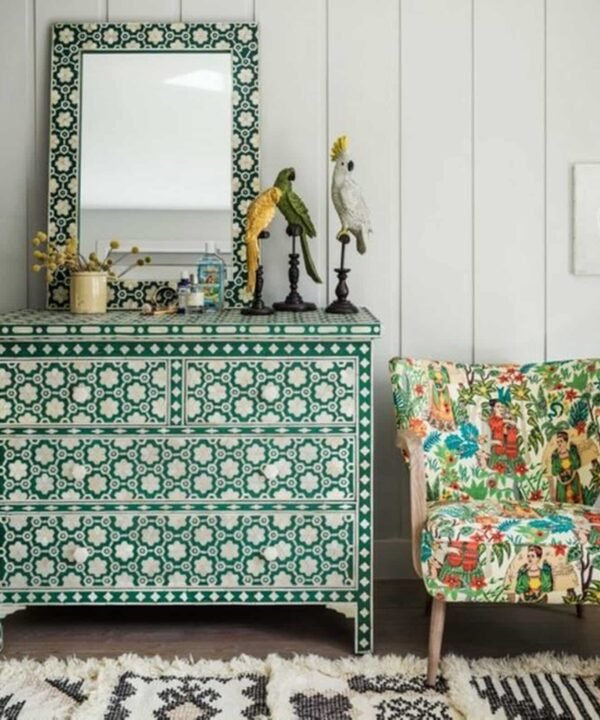 Bone Inlay Garland Chest of 4 Drawers in Jade Green